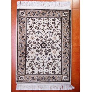 画像: トルコ手織りウール絨毯 玄関マットサイズ AC-112